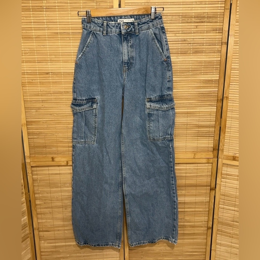 Zara Women's Blue Wide Leg Cargo Jeans